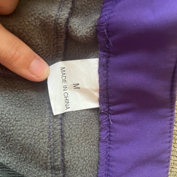 Snow/anytime purple women’s pants size medium USED LIKE NEW!!! - Picture 5 of 7